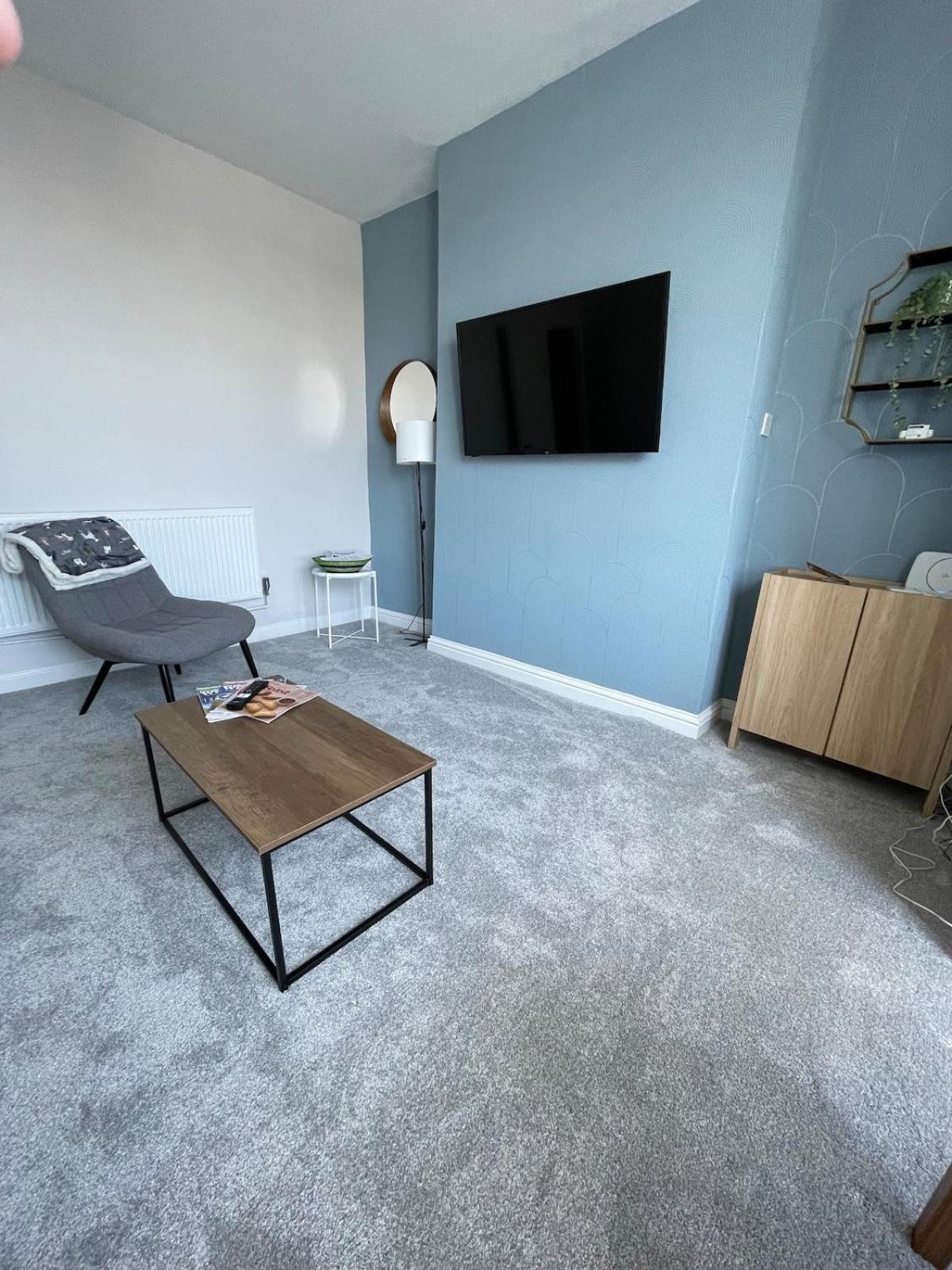 Marine View - Dog Friendly Apartment 500Ft From Beach Bridlington Exterior foto